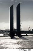 33F23601.jpg