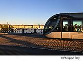 33F23916.jpg