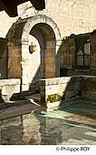 33F28830.jpg