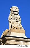 33V38924.jpg