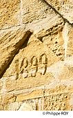 33V45716.jpg