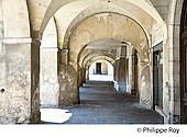 40F04319.jpg