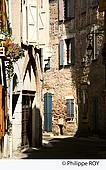 46F01137.jpg