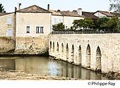 47F00735.jpg