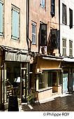 48F01403.jpg