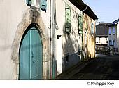 64F05323.jpg