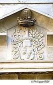 74F02240.jpg
