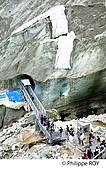 74F03224.jpg