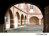 81F03413.jpg