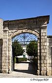 85F01530.jpg