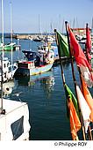 85F03737.jpg