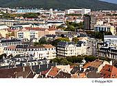 90F00121.jpg