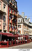 90F00236.jpg