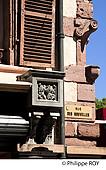 90F00324.jpg